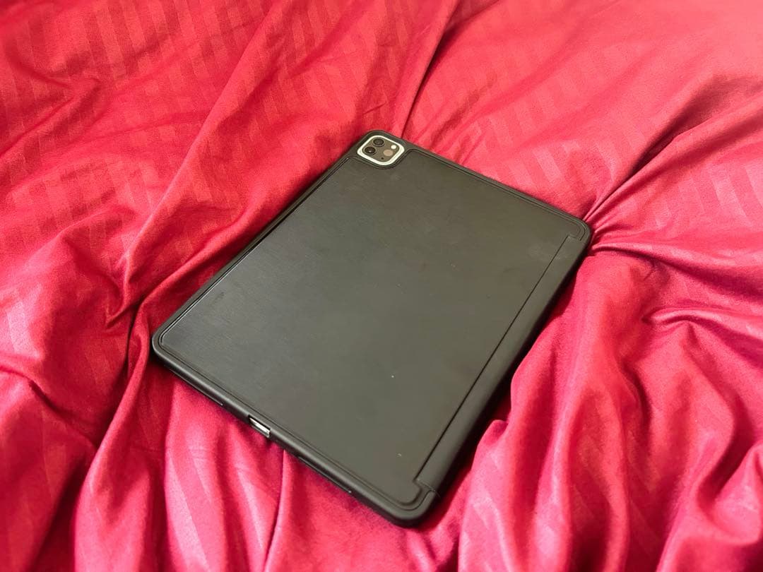 h*h様 【極美品】ipad pro 11 第2世代【これ以上の値下げ不可です！