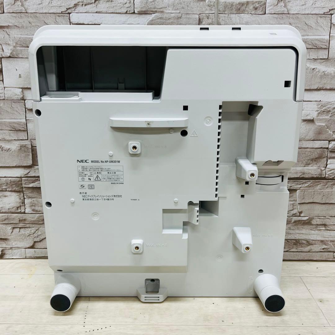 美品 NEC 超単焦点プロジェクター NP-UM351WJL 3600ルーメン