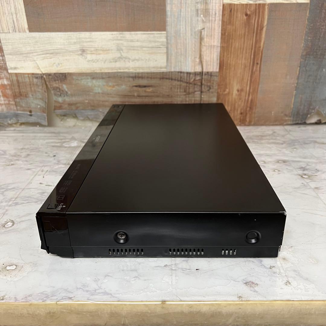 ヨッシーさん専用全国送料込シャープブルーレイレコーダー2番組同時録画、スマホ視聴