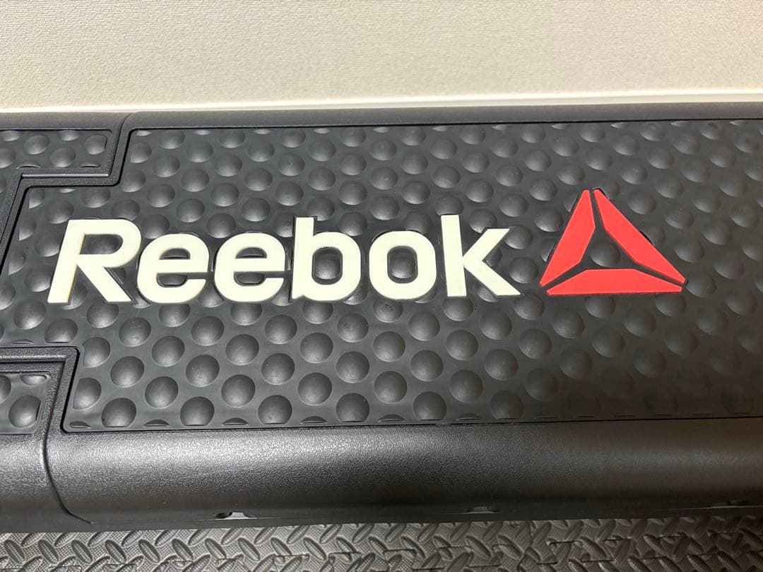 【美品】Reebok(リーボック) デッキ トレーニングベンチ