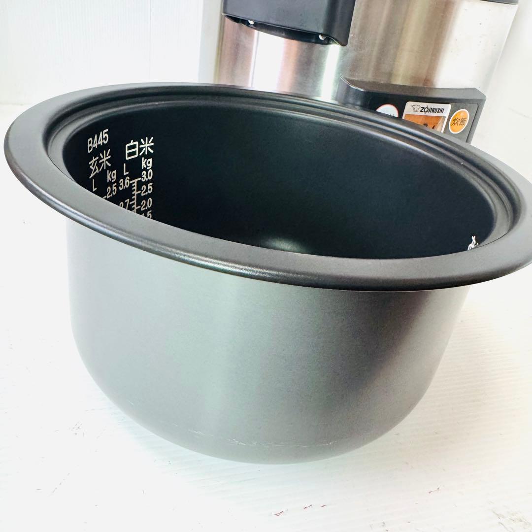 【極美品】象印 2升 業務用マイコン炊飯ジャー 極め炊き NS-QC36-XA