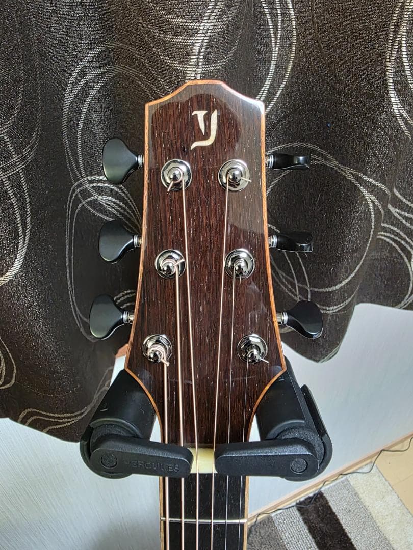 Yokoyama Guitars　アディロン&マダガスカルローズ&ホンマホネック