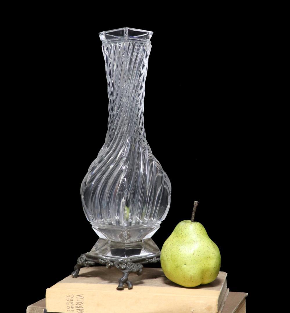 オールド・バカラ 1880年頃 スワール装飾ブロンズ台座 大型花瓶 31.5cm