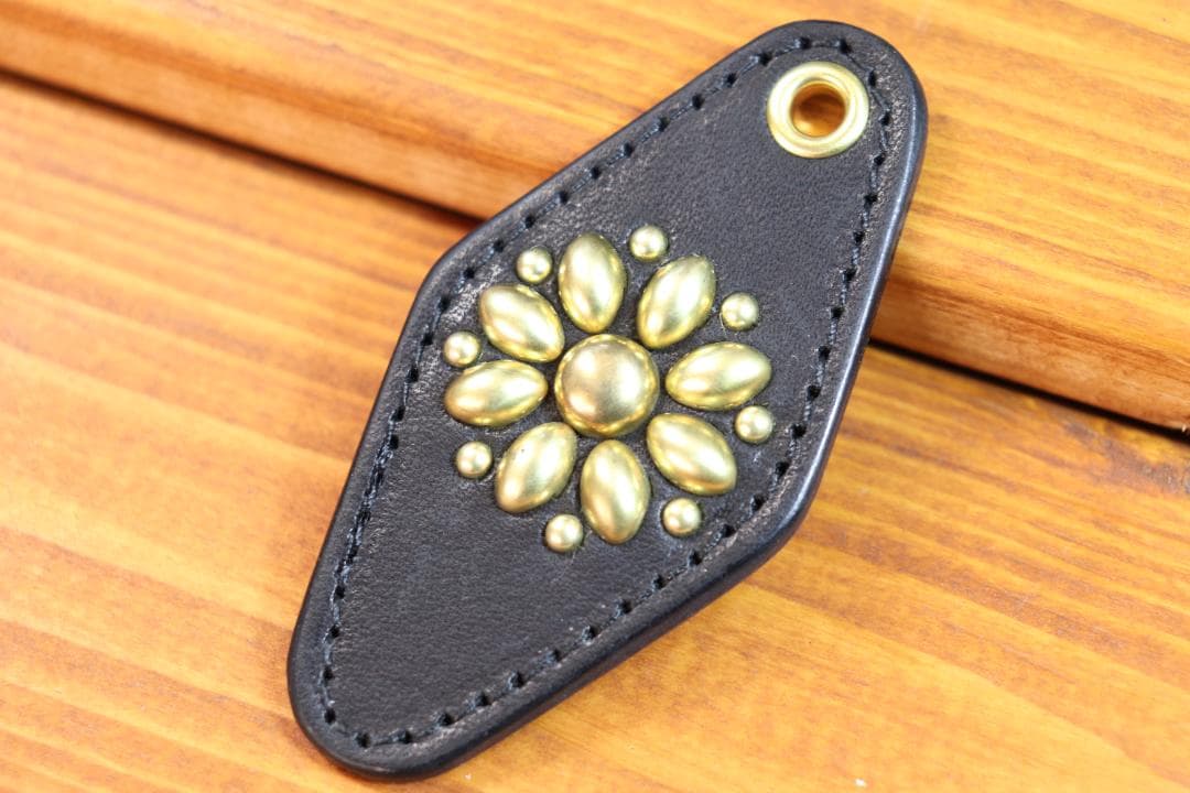 モーテルスタッズキーホルダー