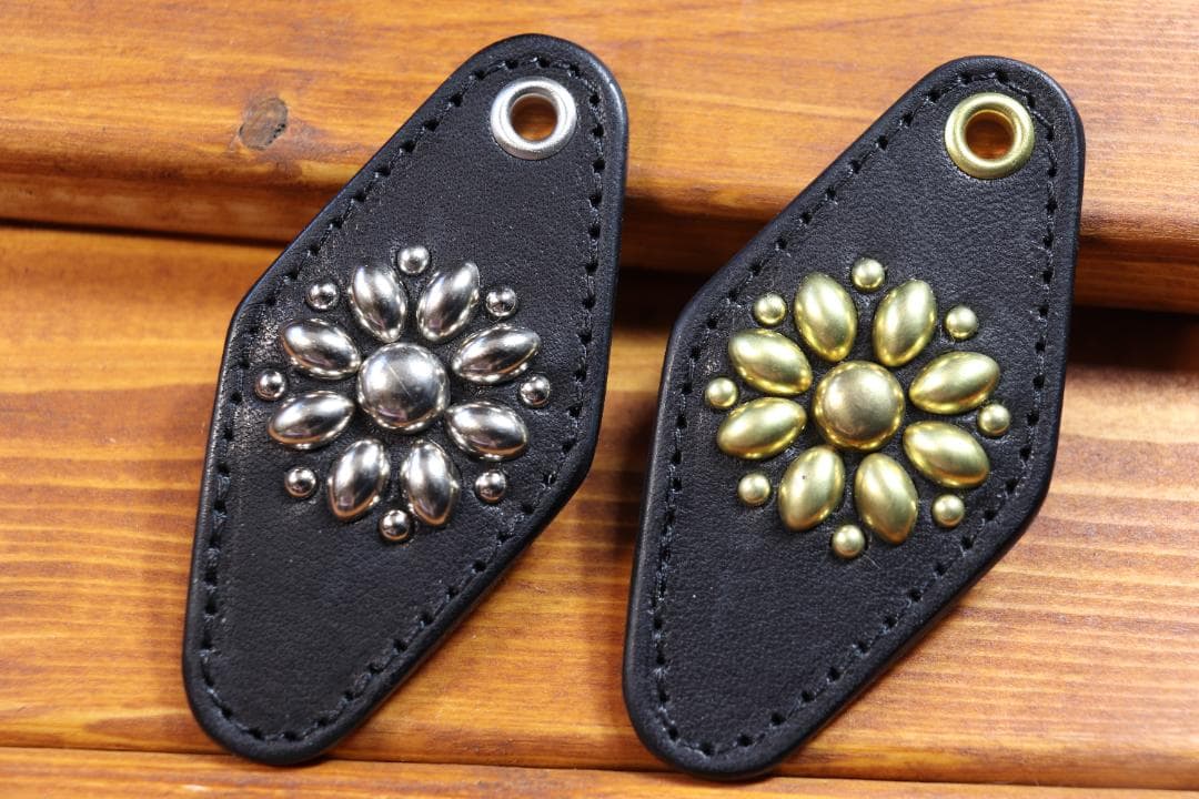 モーテルスタッズキーホルダー