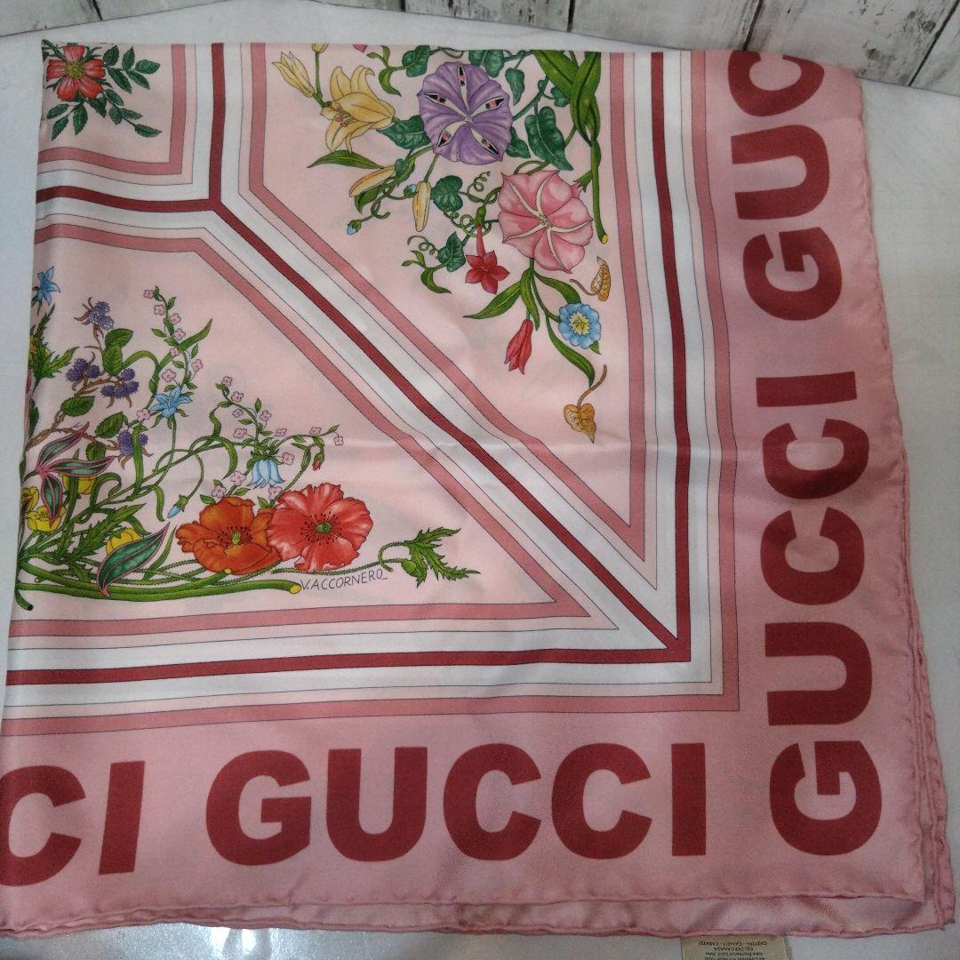美品　GUCCI　シルク　スカーフ