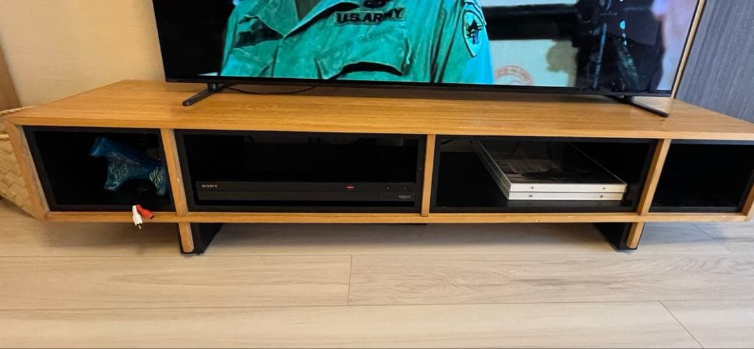 Playmountain テレビ台 サイドボードRaymond Cabinet