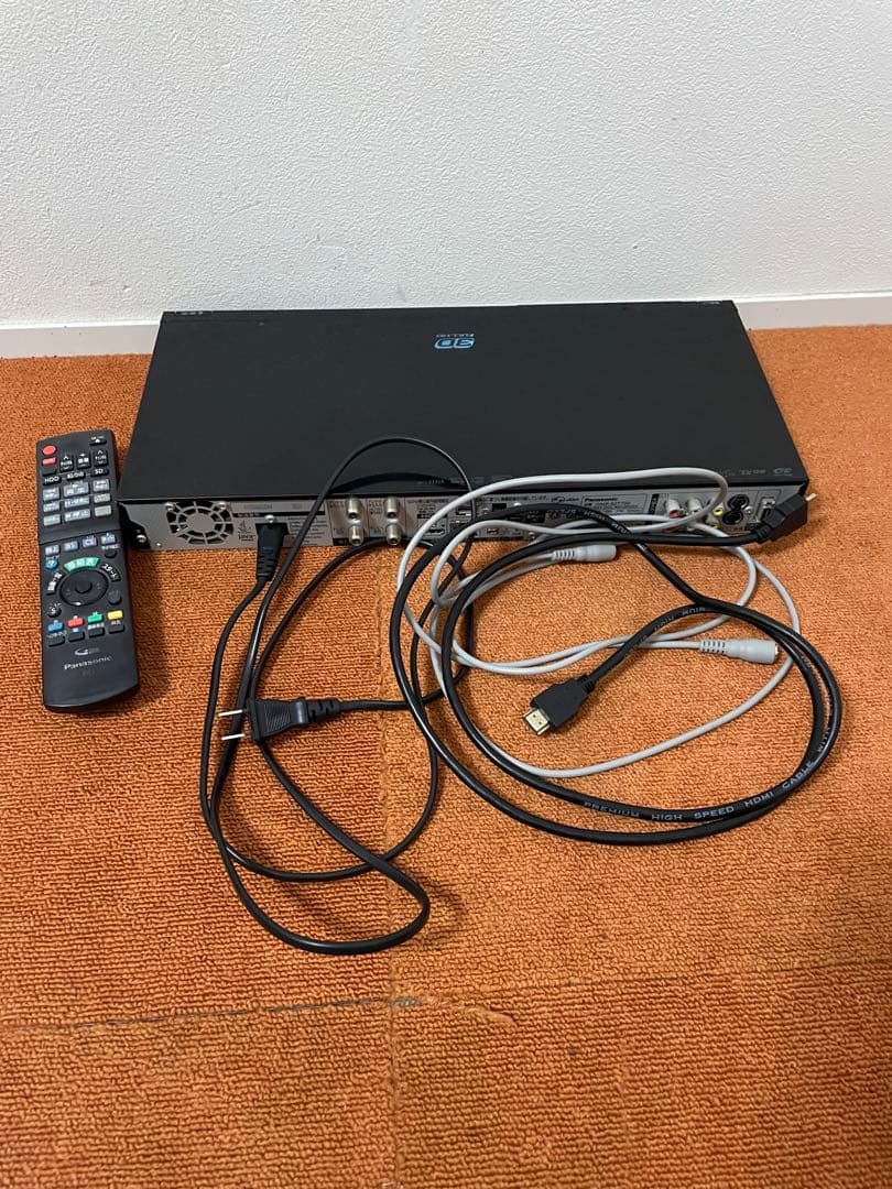 Panasonic パナソニック 3Dブルーレイレコーダー 【3番組同時録画】