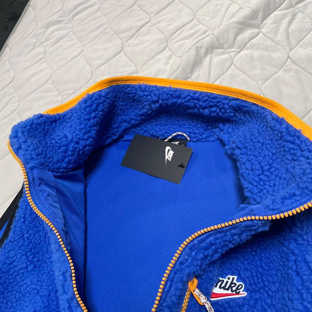 NIKE ボアベスト　ブルー／ホワイト