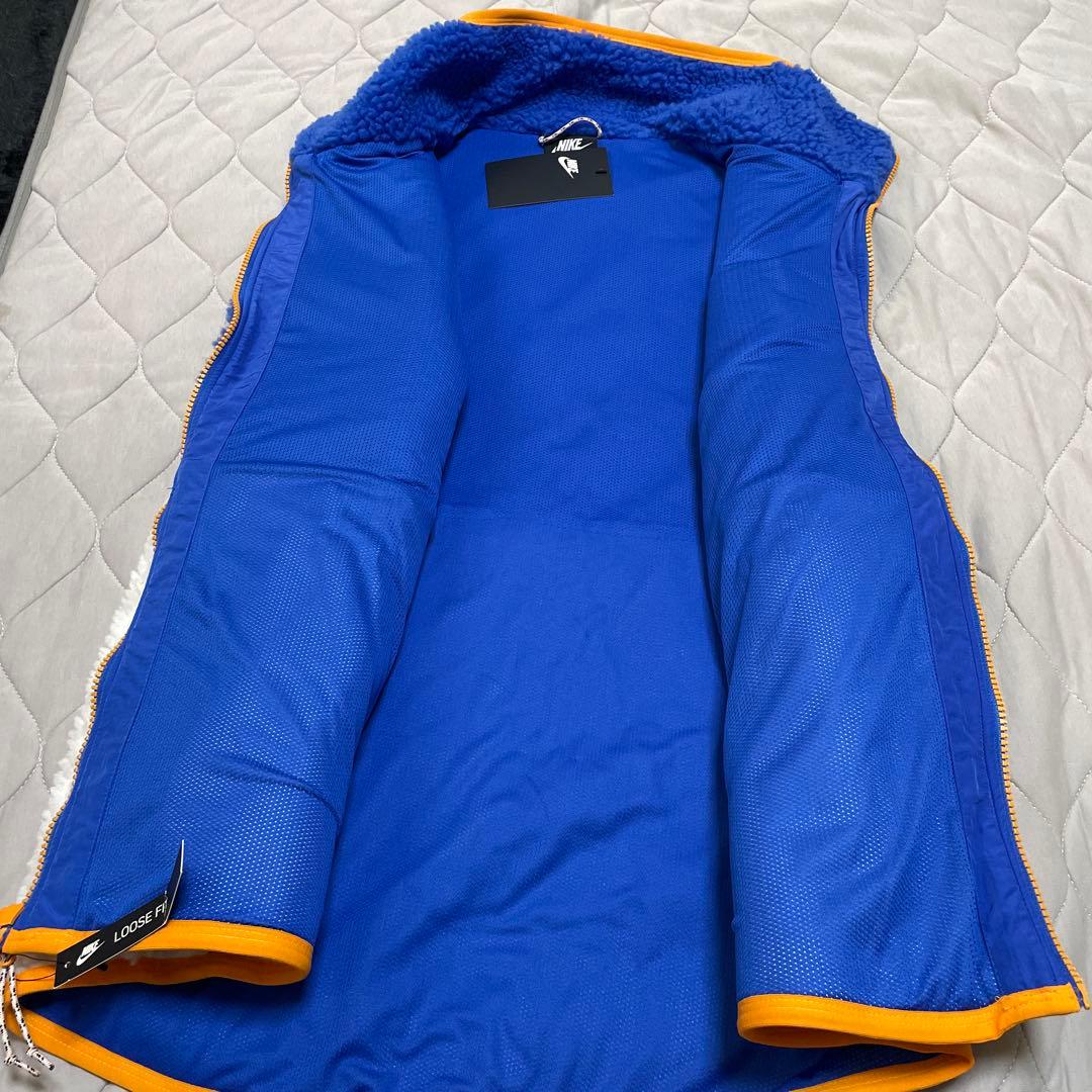 NIKE ボアベスト　ブルー／ホワイト