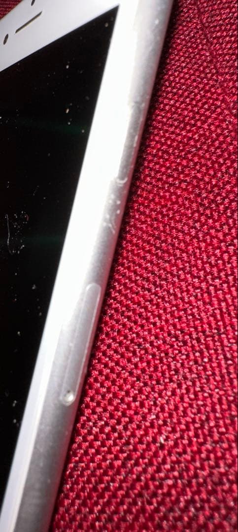 iPhone8 シルバー　64GB 本体　docomo