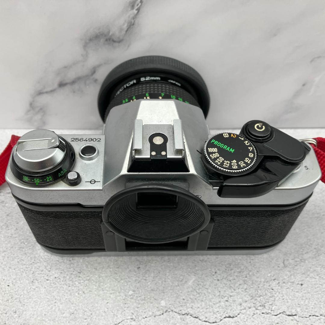 Canon AE-1 Program + 50mm 1:1.8 レンズ