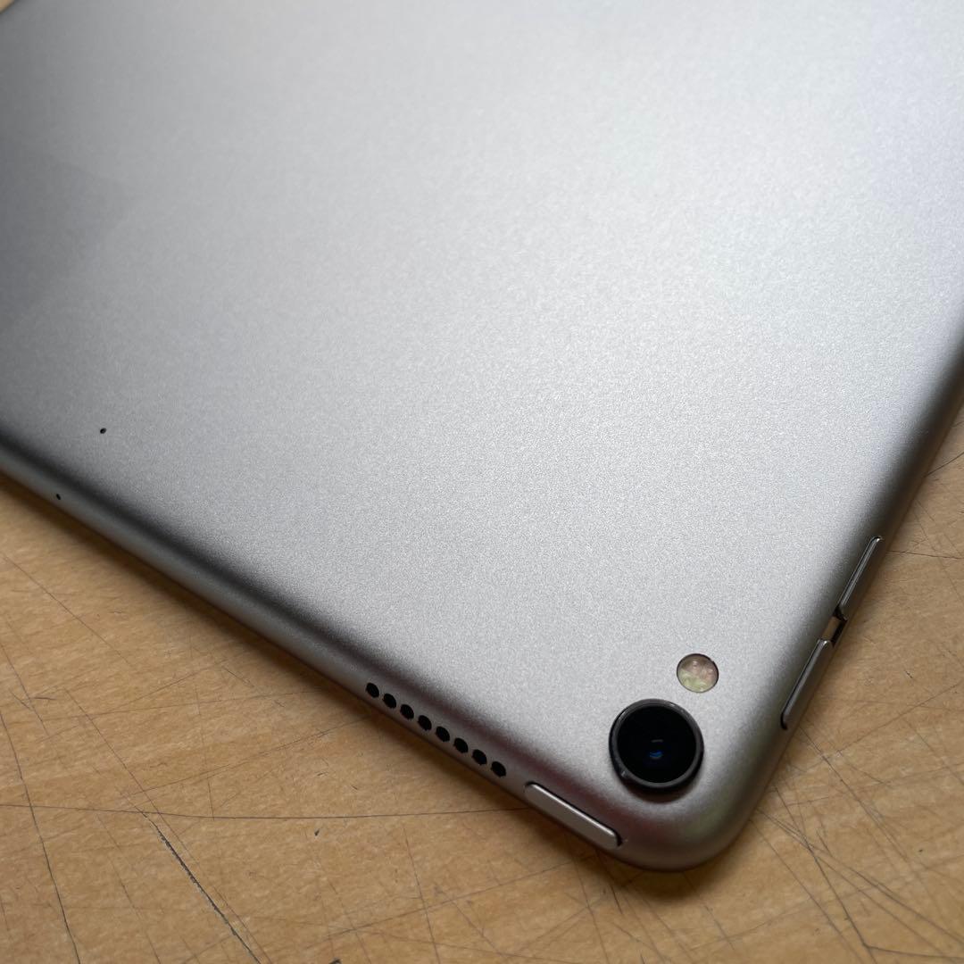 iPad Pro 10.5インチ　A1701 スペースグレイ64GB 美品　#3