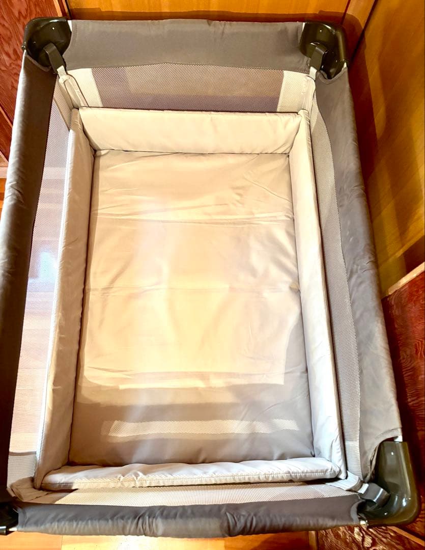 Aprica ベビーベッド ココネル 折りたたみ収納可