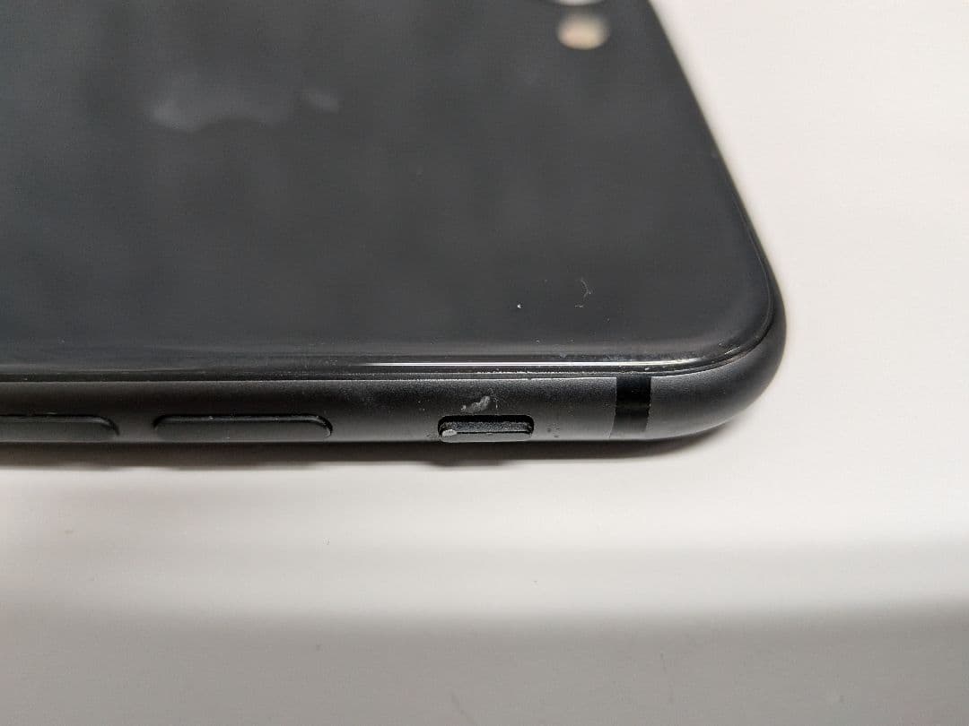 Apple iPhone 8 64GB ブラック SIMフリー