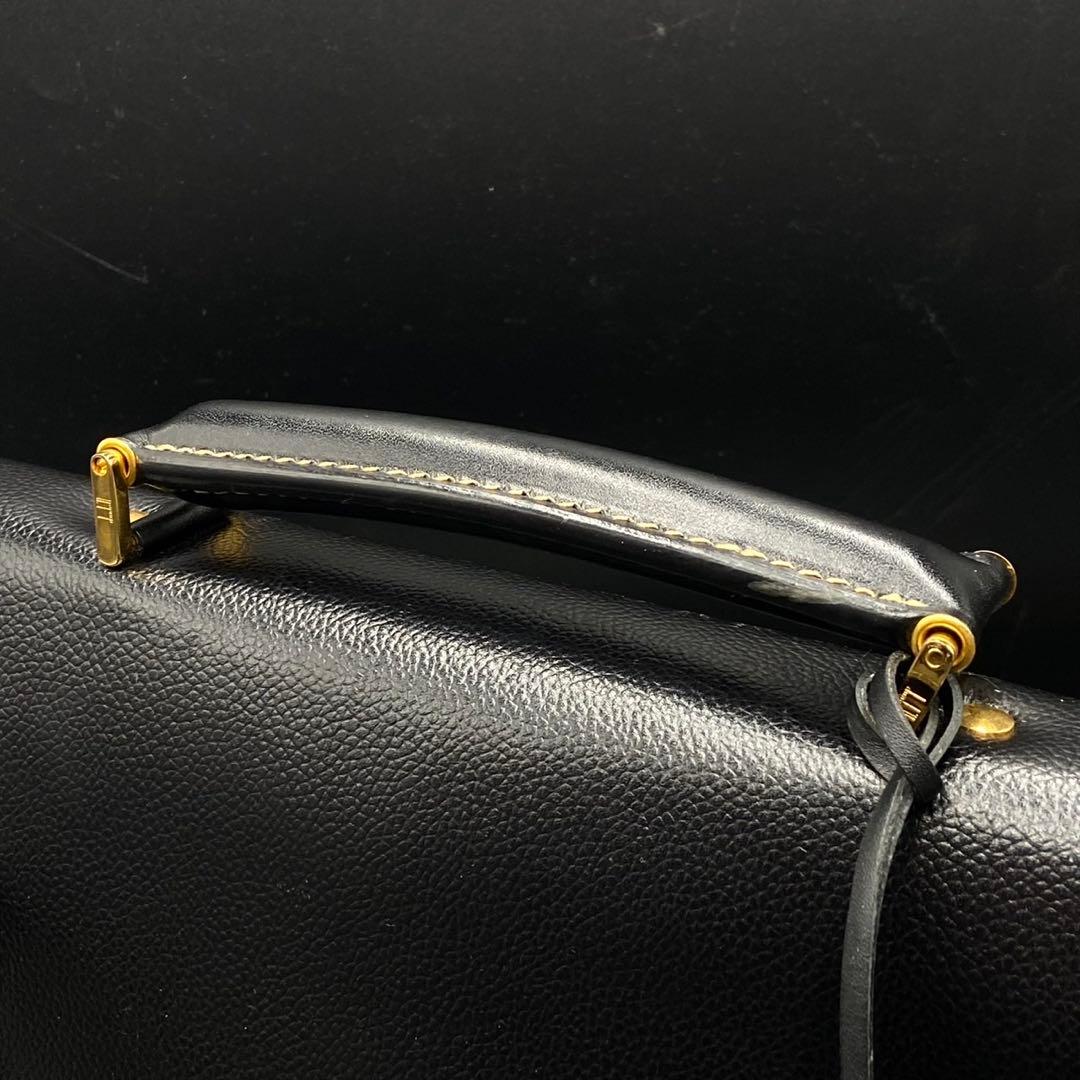 【美品】ダンヒル 2way ビジネスバッグ ショルダー 鍵付き A4収納可