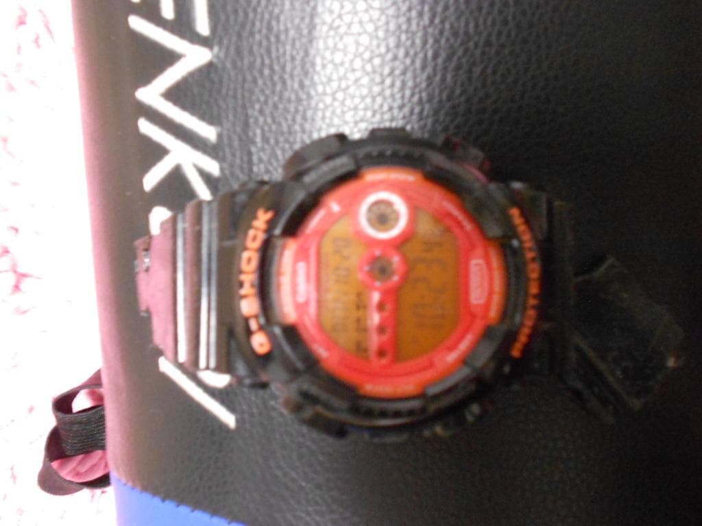 Gショック３台　2台動作確認　１台ベルト切れ