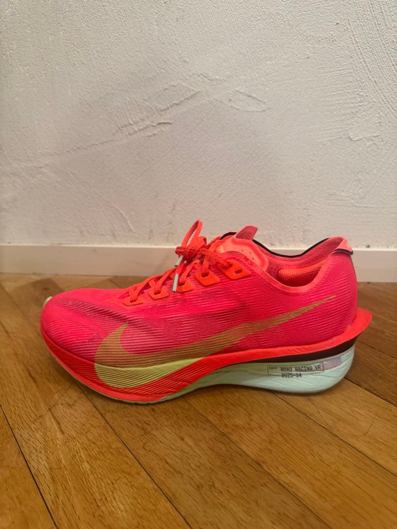 NIKE ヴェイパーフライ4 メンズ　US7.5