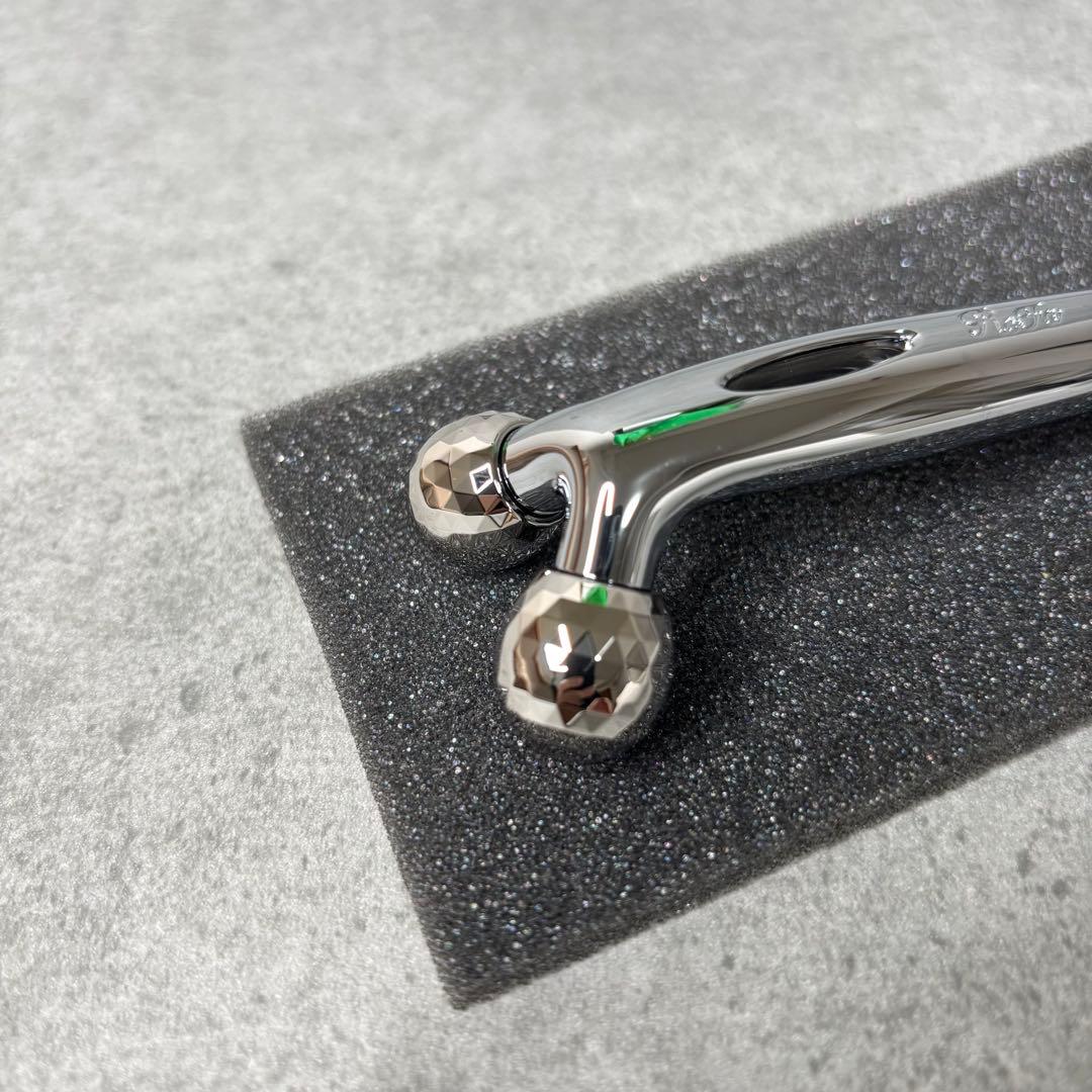 未使用 ReFa S CARAT リファエスカラット 美顔ローラー