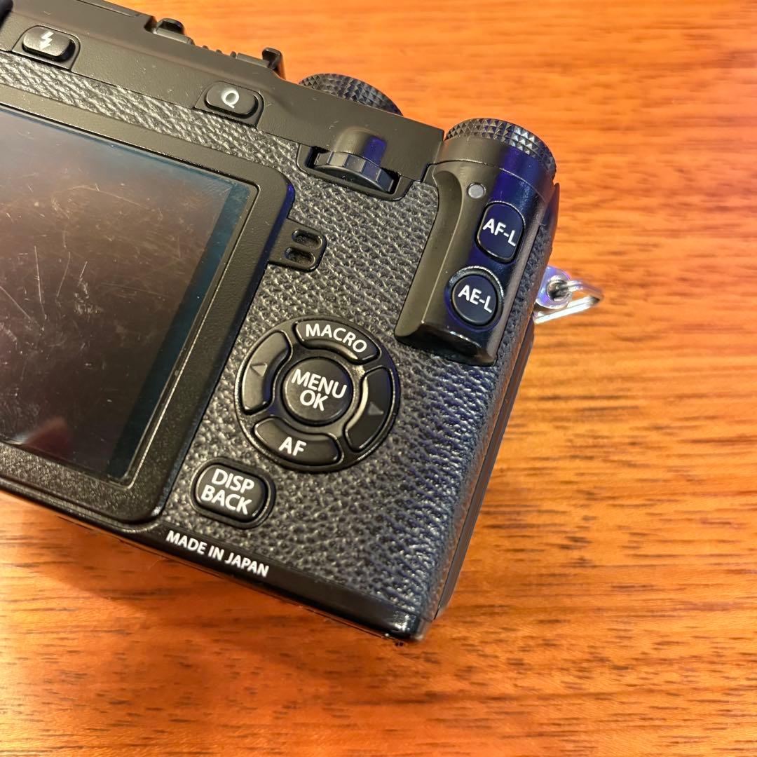美品　Fujifilm X-E2 ボディ