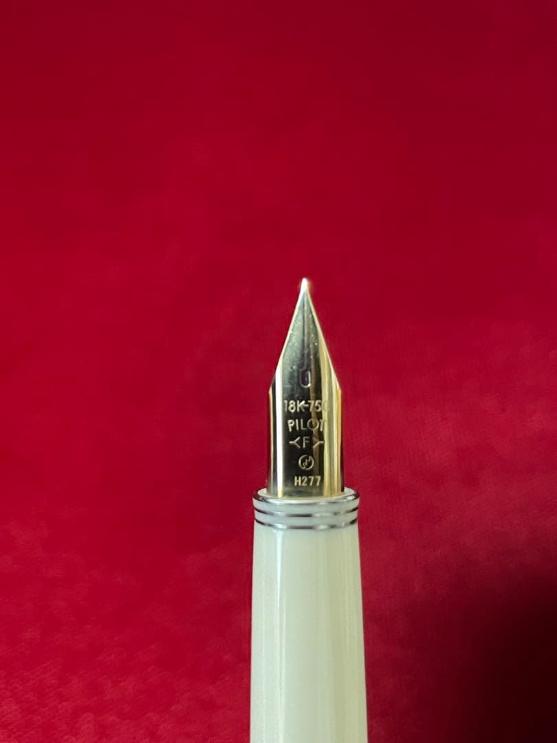 ⚪︎新品未使用　パイロット　レディ　18K　F　1977年製造　美品