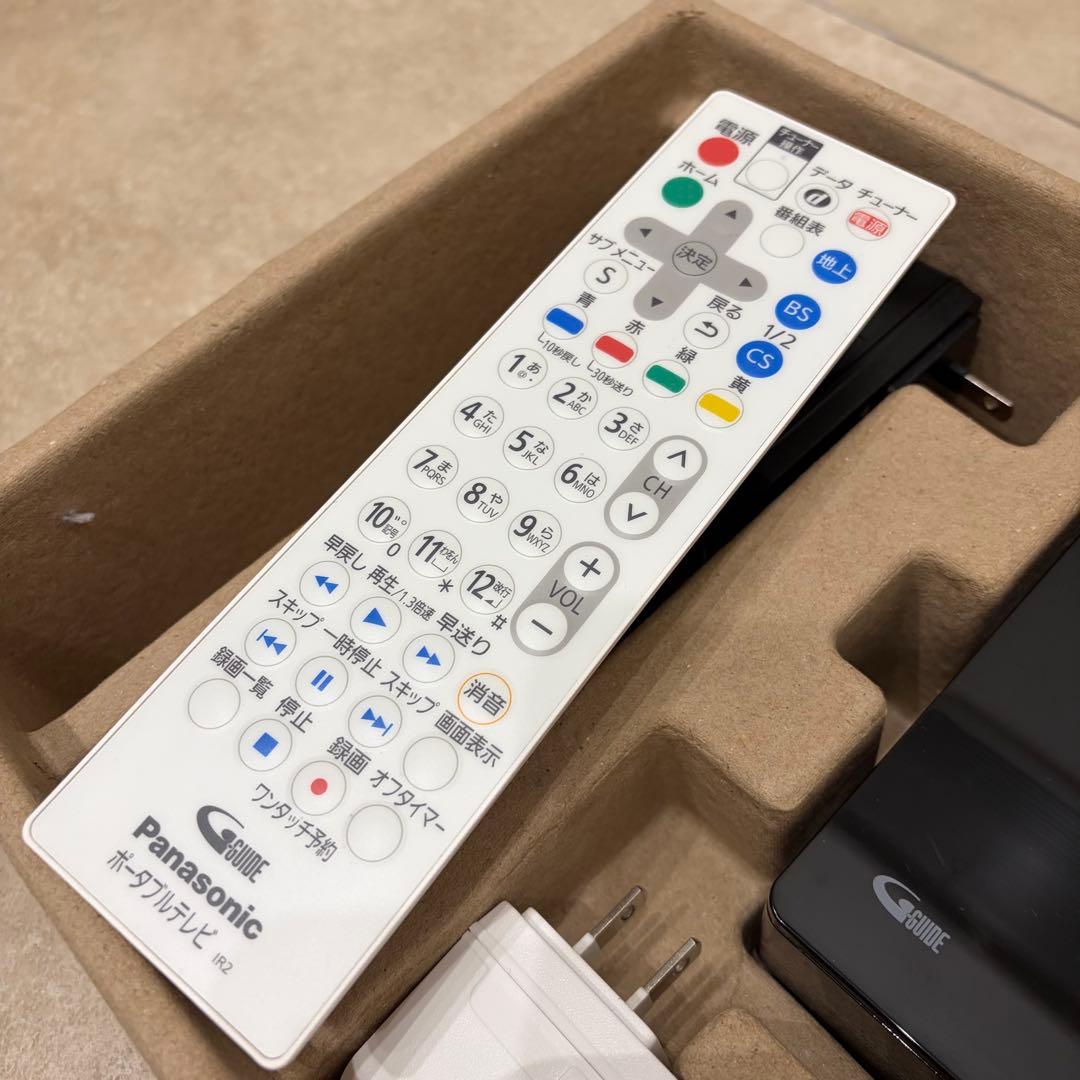 Panasonic UN-10E6-W 10インチポータブルテレビ VIERA