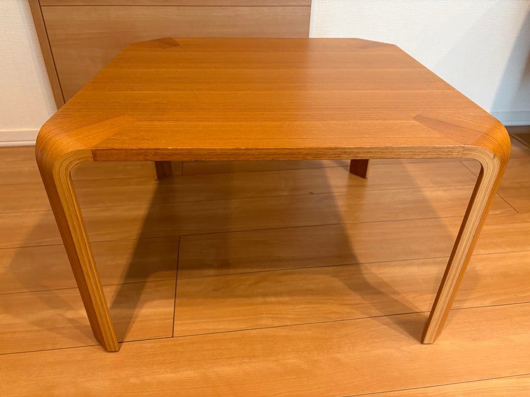 天童木工　テーブル