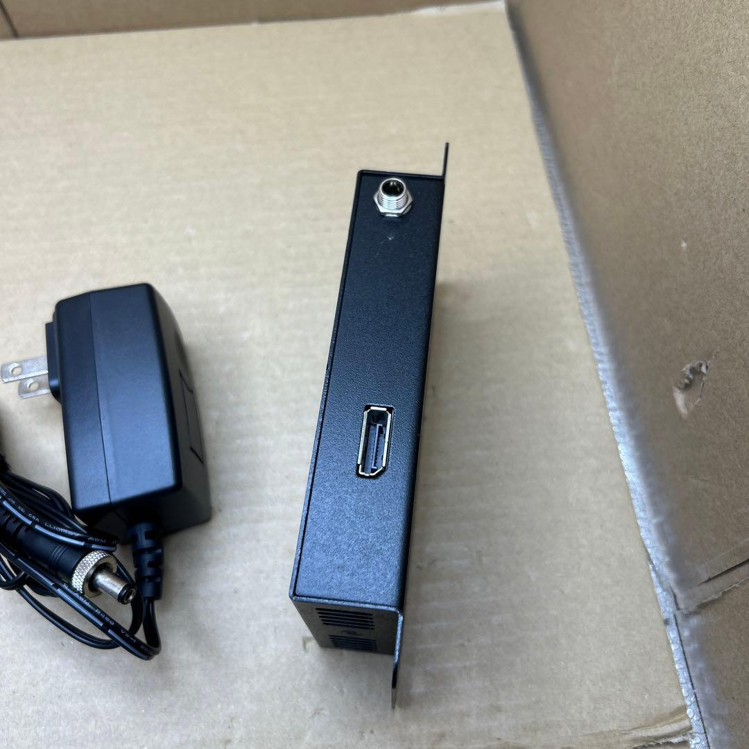 4K対応DisplayPort分配器（2分配）VGA-DPSP2