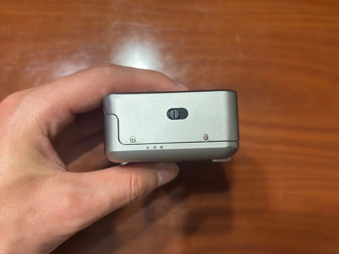 富士フイルム Tiara Zoom 通電確認済み ケース付 美品 フィルムカメラ