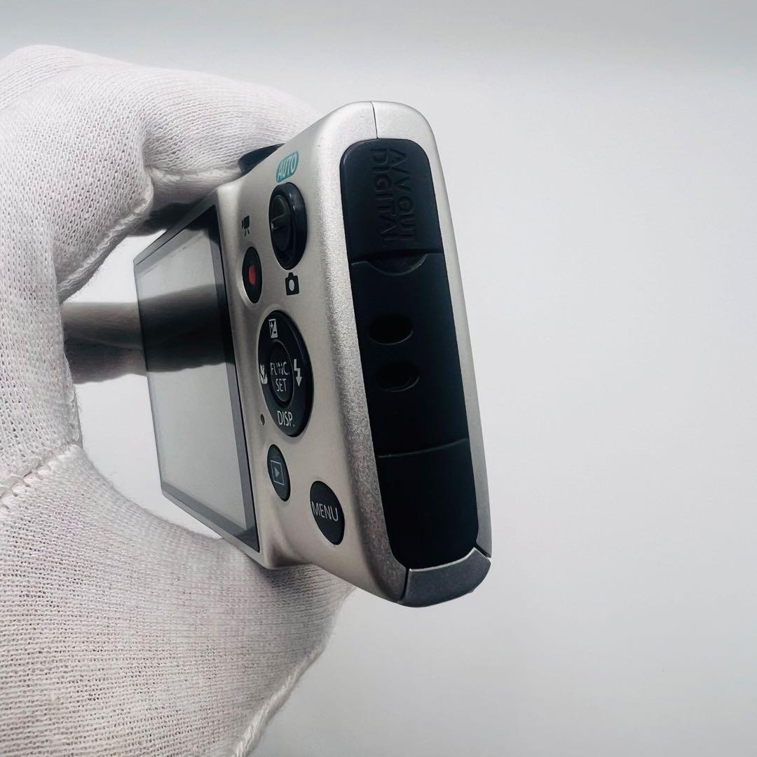 Canon コンデジ　IXY 90F 本体　バッテリー　充電器　ジャンク