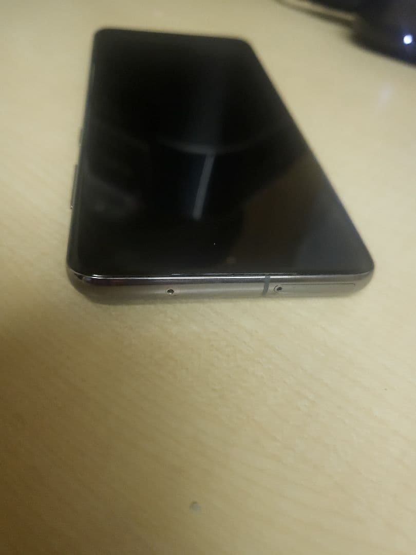 O*a様 Galaxy　s20 simフリー　128g