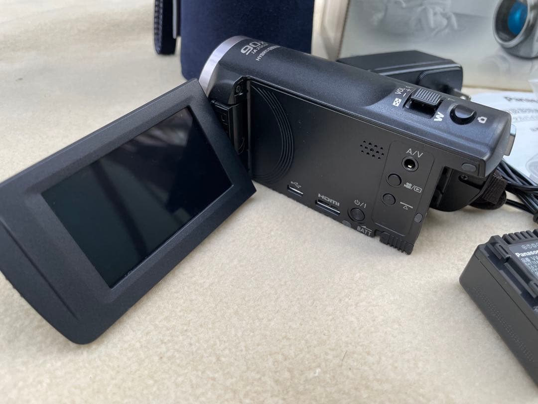 美品　Panasonic デジタルビデオカメラ　HC-V360MS