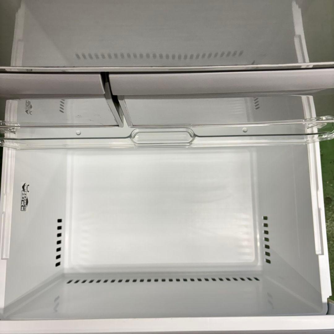 525 東芝 大型冷蔵庫 400L強 右開き 自動製氷 5ドア 大人気　きれい