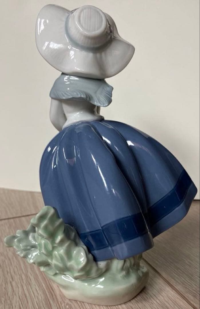 ⭐️美品⭐️リヤドロ人形　LLADRO きれいな花ばかり