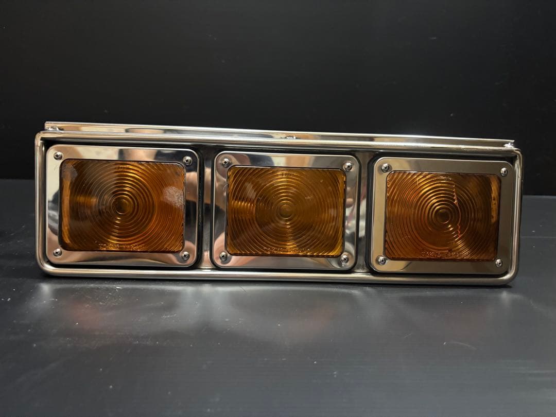 ☆3連 中間サイドウィンカー　丸棒巻き　左右セット　ステンレス　レトロ デコトラ