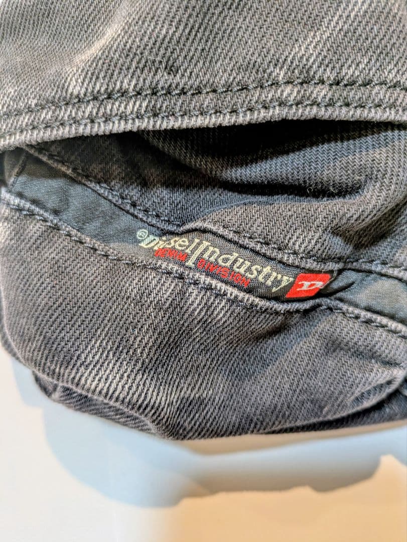 DIESEL ブラックデニムショルダーバッグ