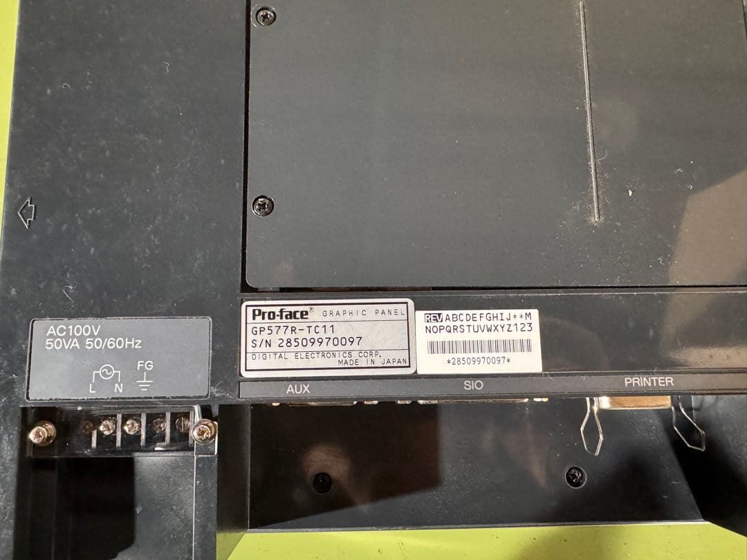 PRO FACE タッチパネル表示器 GP577R-TC11 プログラマブル