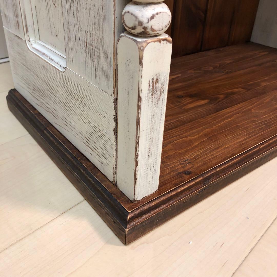 カントリー家具　シェルフ　アンティーク風