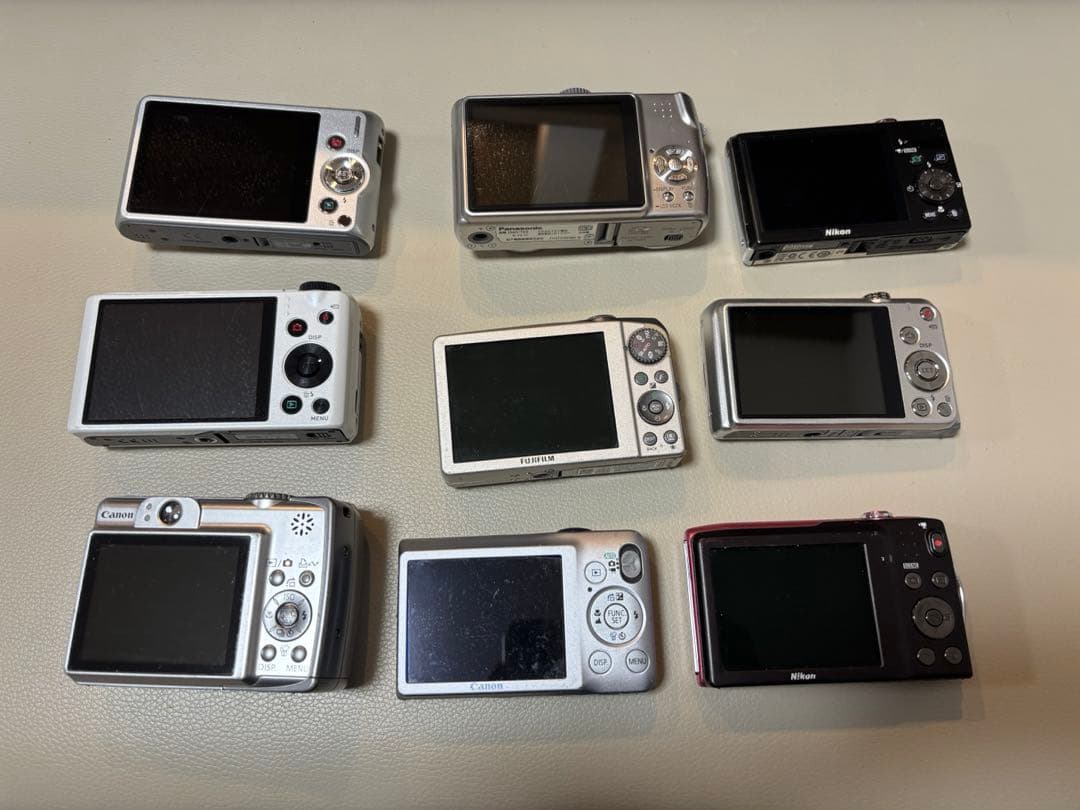 デジタルカメラ　9台　ジャンク