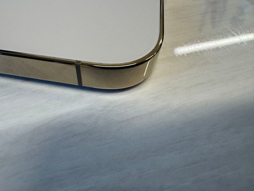 【美品】iPhone 12 Pro Max 256GBゴールド