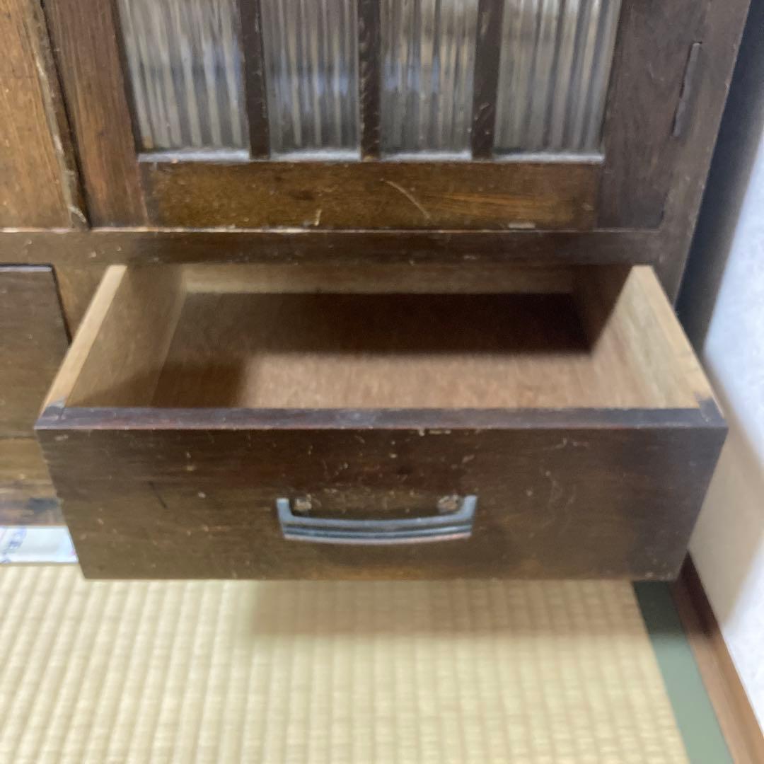 昭和レトロ　木製ガラス扉付き本棚