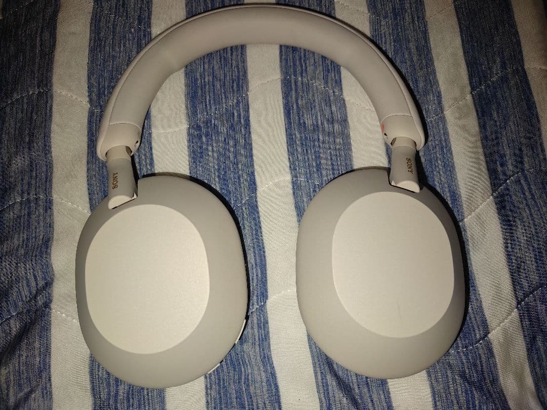 Sony wh-1000xm5ヘッドホン