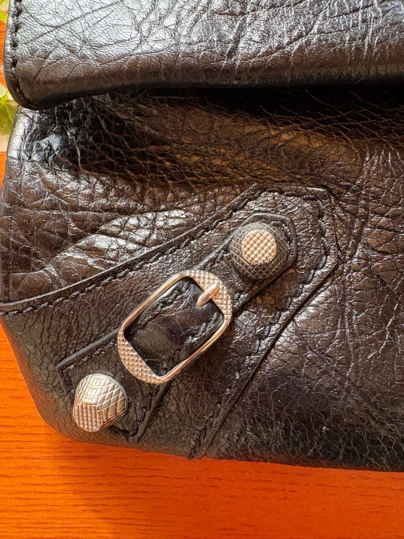 suqqun. バレンシアガ ❤︎ ショルダークラッチバッグ