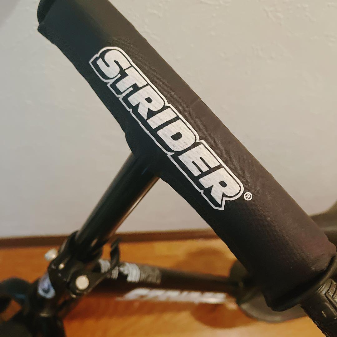 正規品　STRIDER 12 スポーツモデル　黒　ストライダー