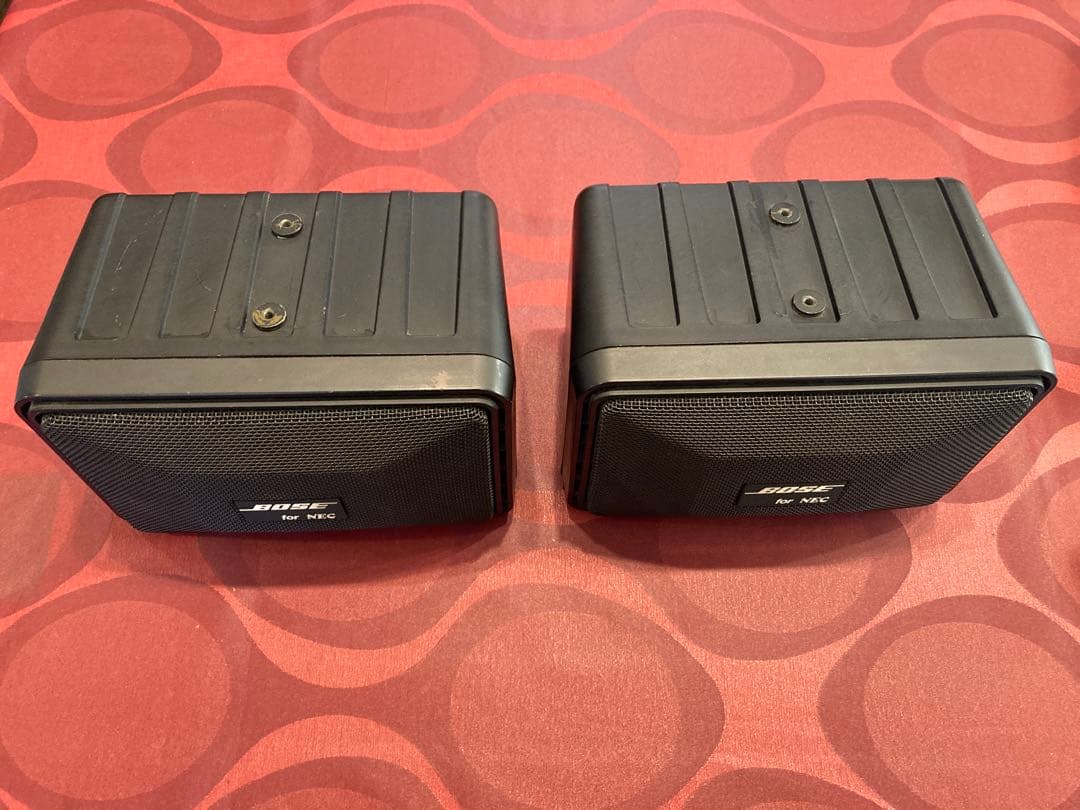 BOSE101MM 天井つり具付き／ボーズスピーカー