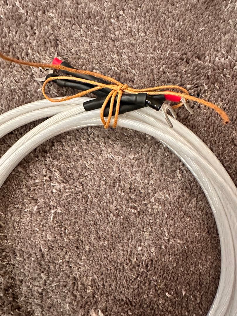 QED Signature Revelation スピーカーケーブル　ペア