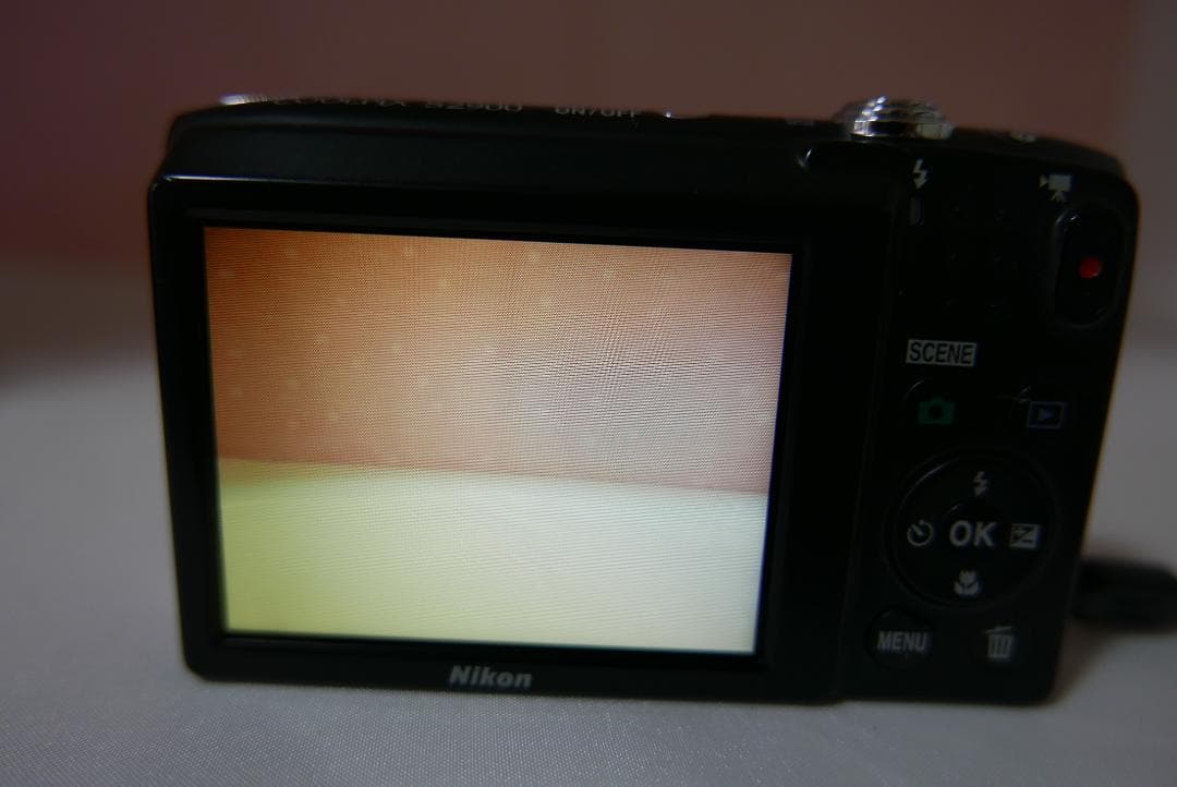 〓コンパクトデジタルカメラ〓Nikon ニコン COOLPIX S2900
