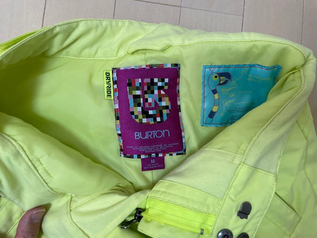 美品　女の子　バートンウエア上下セット