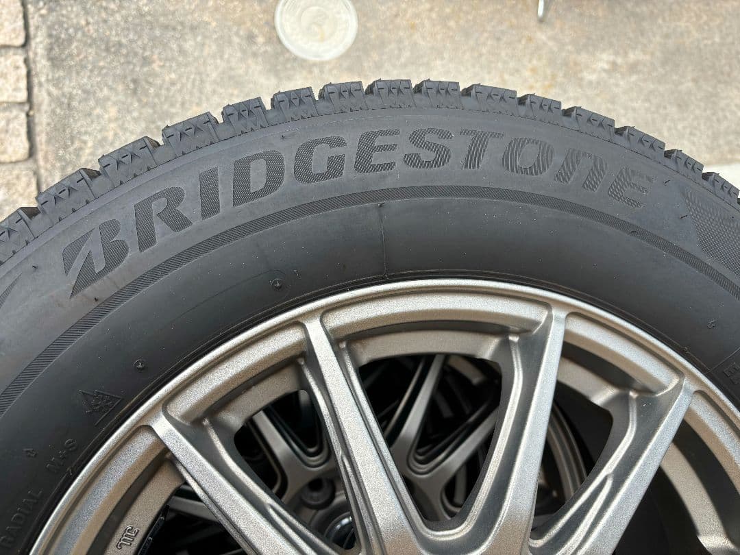 ブリヂストン　ブリザック　VRX2 205/65R16 タイヤ・ホイールセット