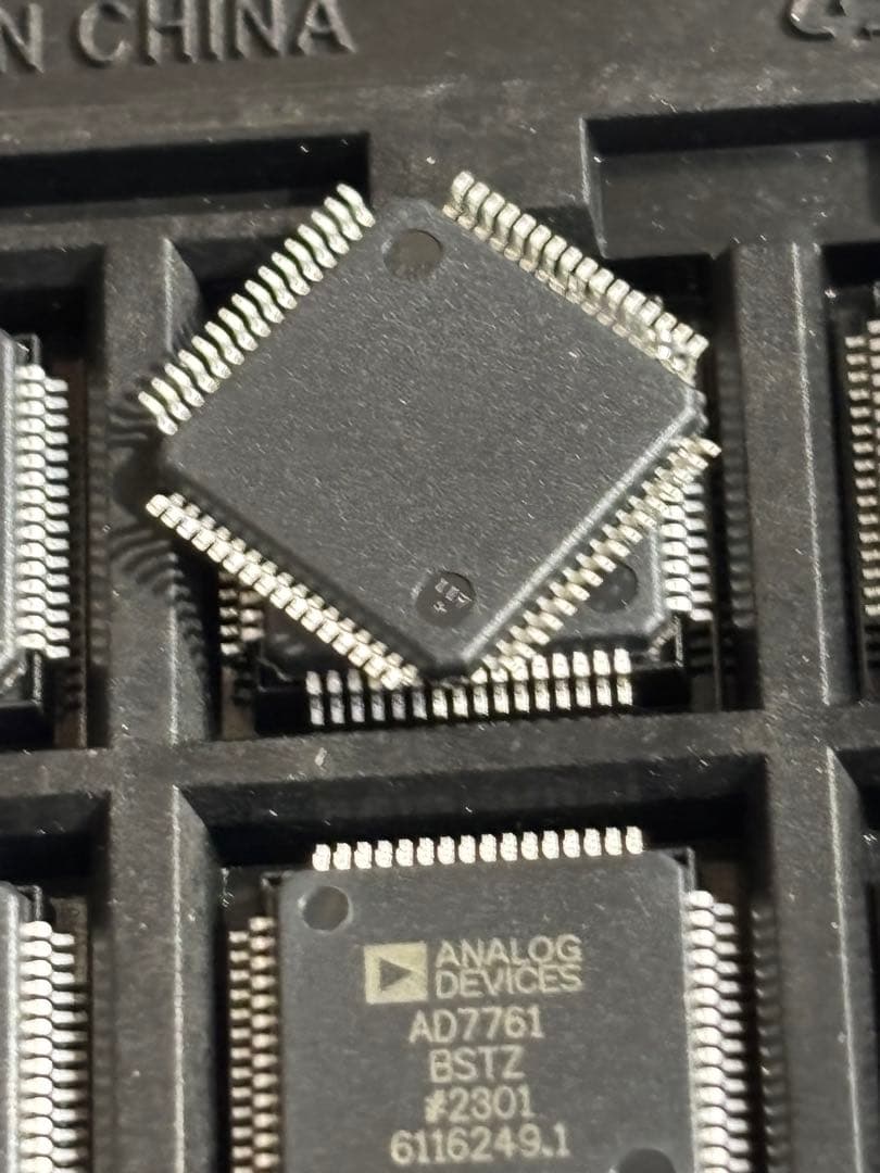 (62個) ICチップANALOG DEVICES AD7761BSTZ。未使用